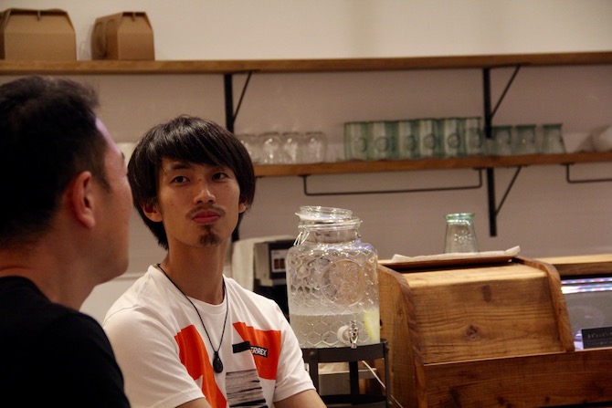 中野ジェームズ修一 × 安間佐千