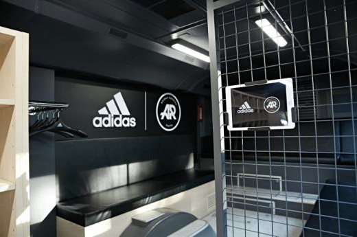 adidas Mobile RUNBASE