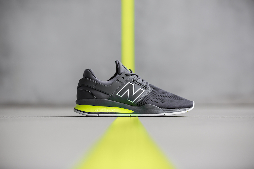 ニューバランス　NEW BALANCE　247v2